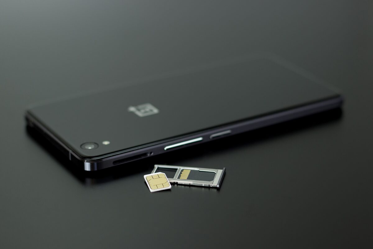 Adıma Telefon Hattı Açıldı: Nasıl İptal Ettirebilirim?